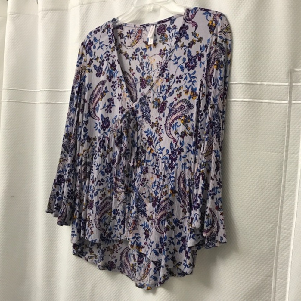 floral flowy long sleeve blouse